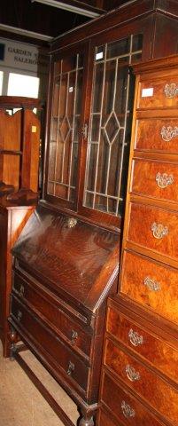 Oak bureau bookcase(-)